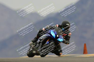 media/Jan-14-2023-SoCal Trackdays (Sat) [[497694156f]]/Turn 9 Set 1 (1120am)/